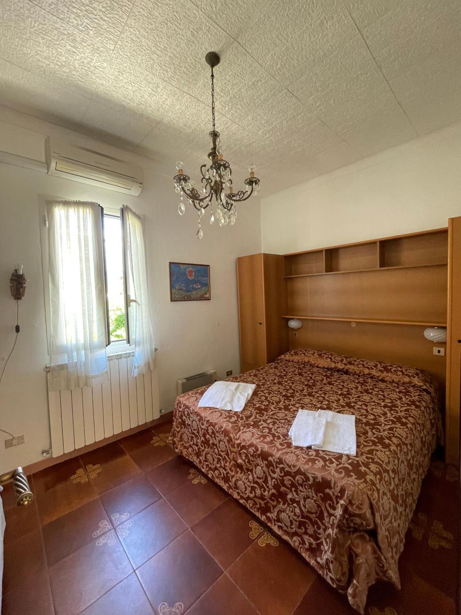 Casavacanze Internazionale Диано Марина Екстериор снимка